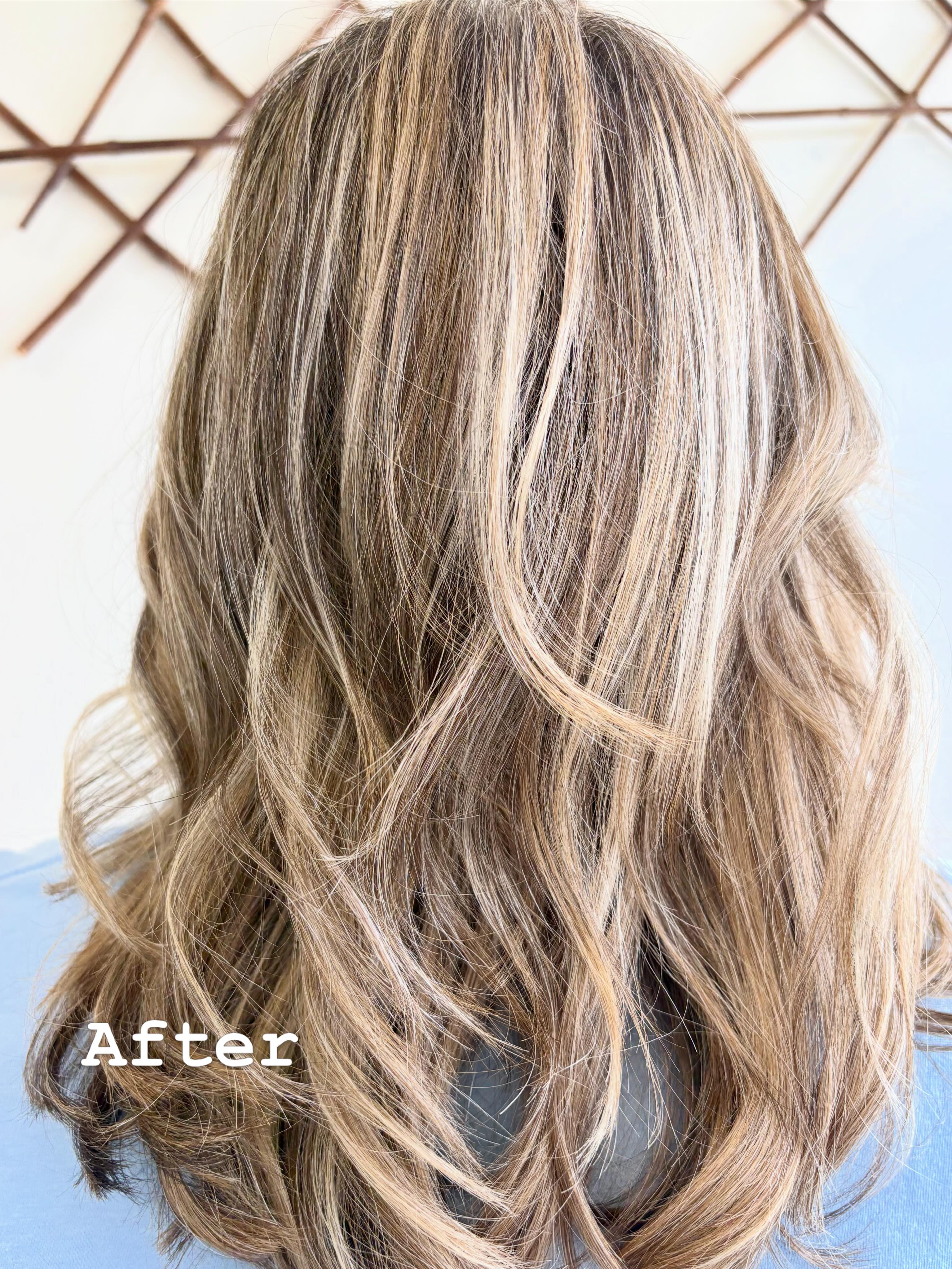 Grey blending done right ✨

Soft babylights, strategic lowlights, and a beautiful neutral tone came together to create a seamless grey blend. The goal wasn’t to cover—it was to soften, blend, and create natural dimension for a low-maintenance grow-out.

Healthy-looking hair, natural movement, and a color that works with your greys, not against them. 🤍✨

#GreyBlending #Babylights #Lowlights #hairbydawncohan #nilesmihairstylist