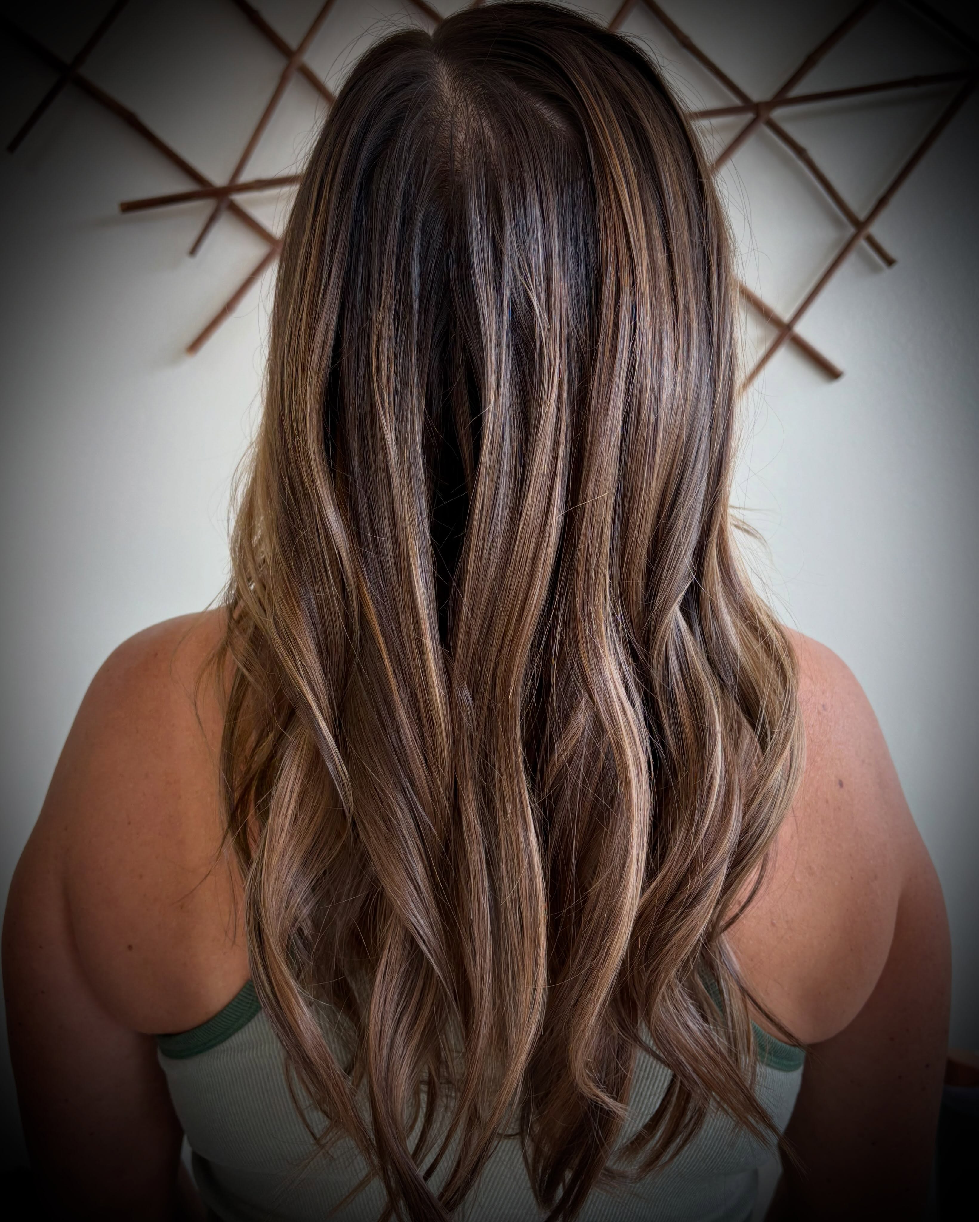 No lightener, no problem. ✨

This soft brunette balayage was created without bleach, using color to add beautiful warmth and dimension while keeping the hair healthy and shiny. A subtle, low-maintenance refresh that grows out beautifully.

🤎 Perfect for anyone wanting a softer, more dimensional brunette without the commitment of heavy lightening. #hairbydawncohan  #nilesmihairstylist