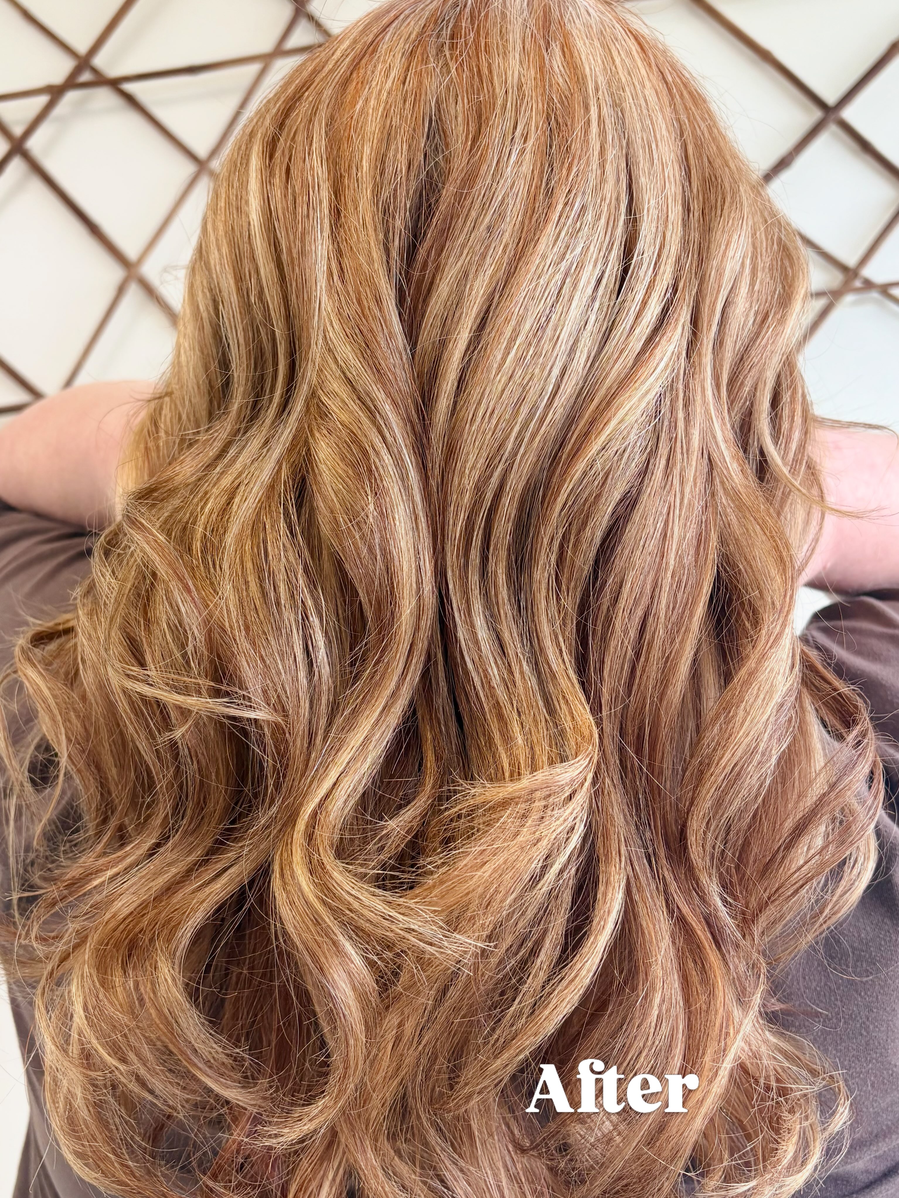 Grey blending on a natural redhead, while bringing back some of those beautiful copper tones. ✨

Soft dimension, better grey camouflage, and a fresh boost of that gorgeous natural warmth. Copper is definitely still having its moment! 🧡 #hairbydawncohan #nilesmihairstylist #greyblending